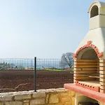 Semesterbostad Vera *