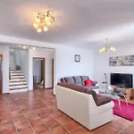 Vera Semesterbostad *