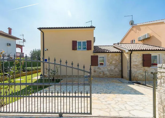 Vera Feriehus Poreč